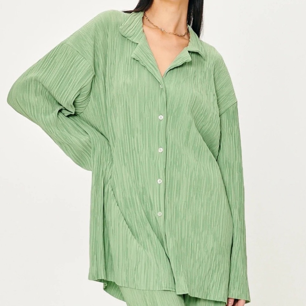Storets Oversized Plisse Shirt in Sage